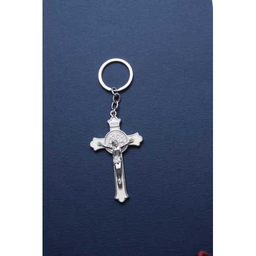 25 Benedict cross